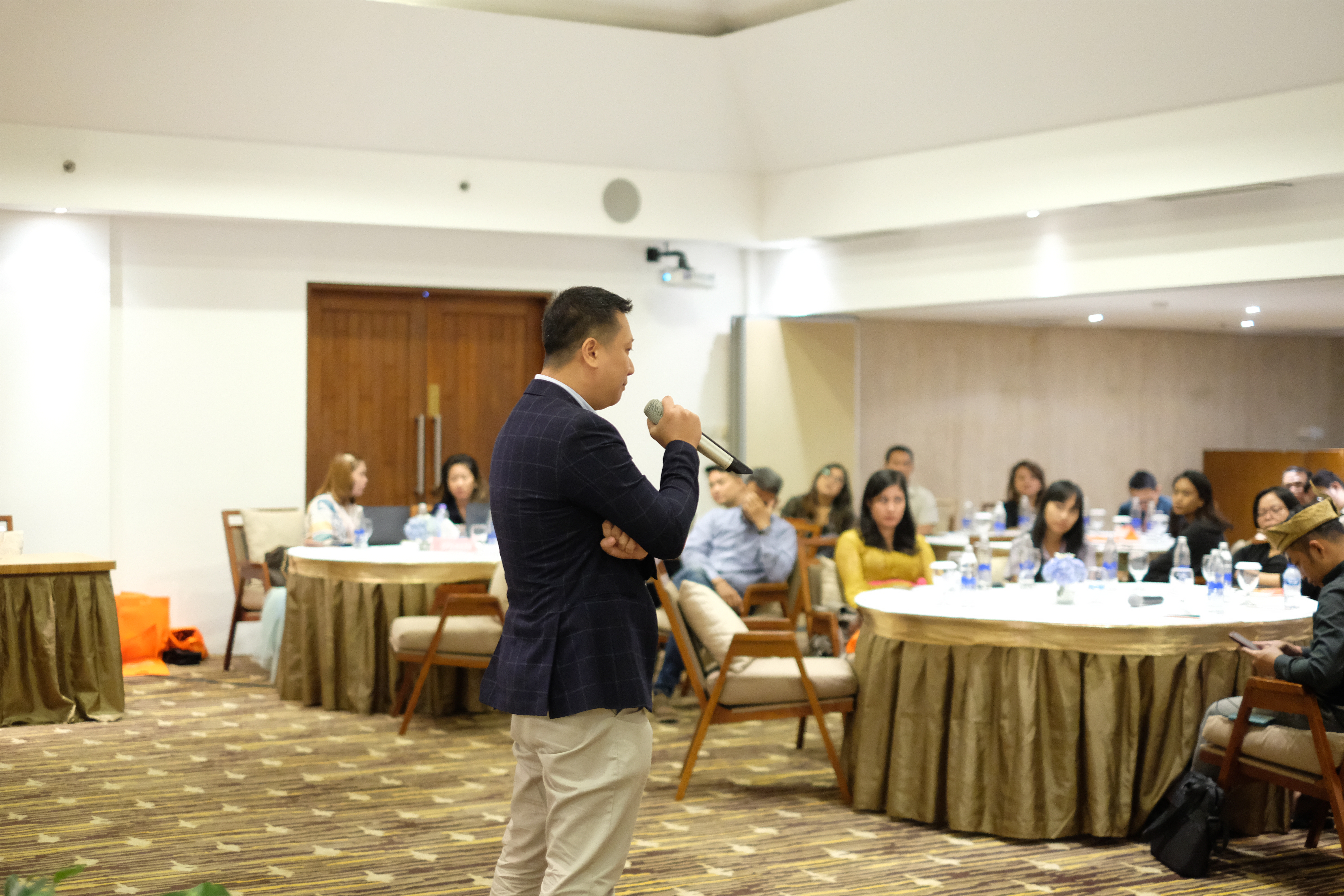 Tom Nguyen Truong Tung at Hotel Virtual Summit